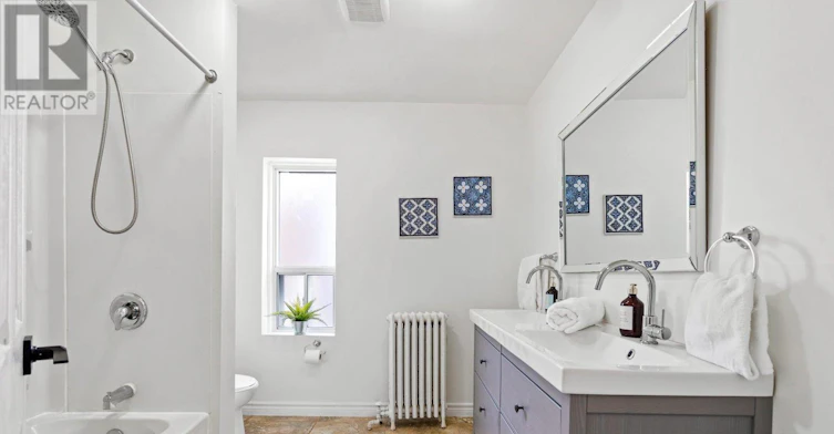 UPPER-5654 Desson Avenue, Niagara Falls, ON, L2G 3T2 - 13