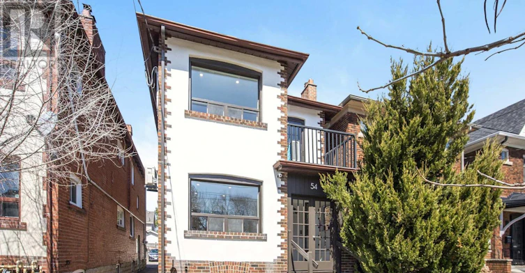 UPPER-54 Mcnairn Avenue, Toronto, ON, M5M 2H5 - 3