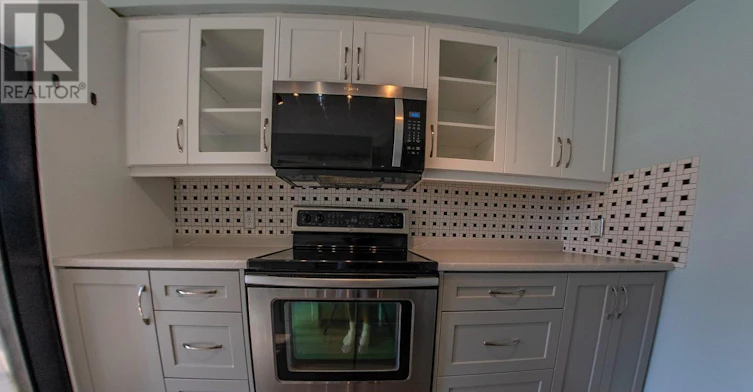 20 Oglevie Drive, Whitby, ON, L1R 2Y4 - 14