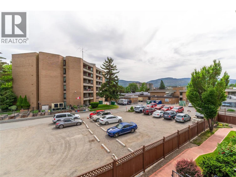 305-240 W Wade Avenue Avenue, Penticton, BC, V2A 1T8 - 28