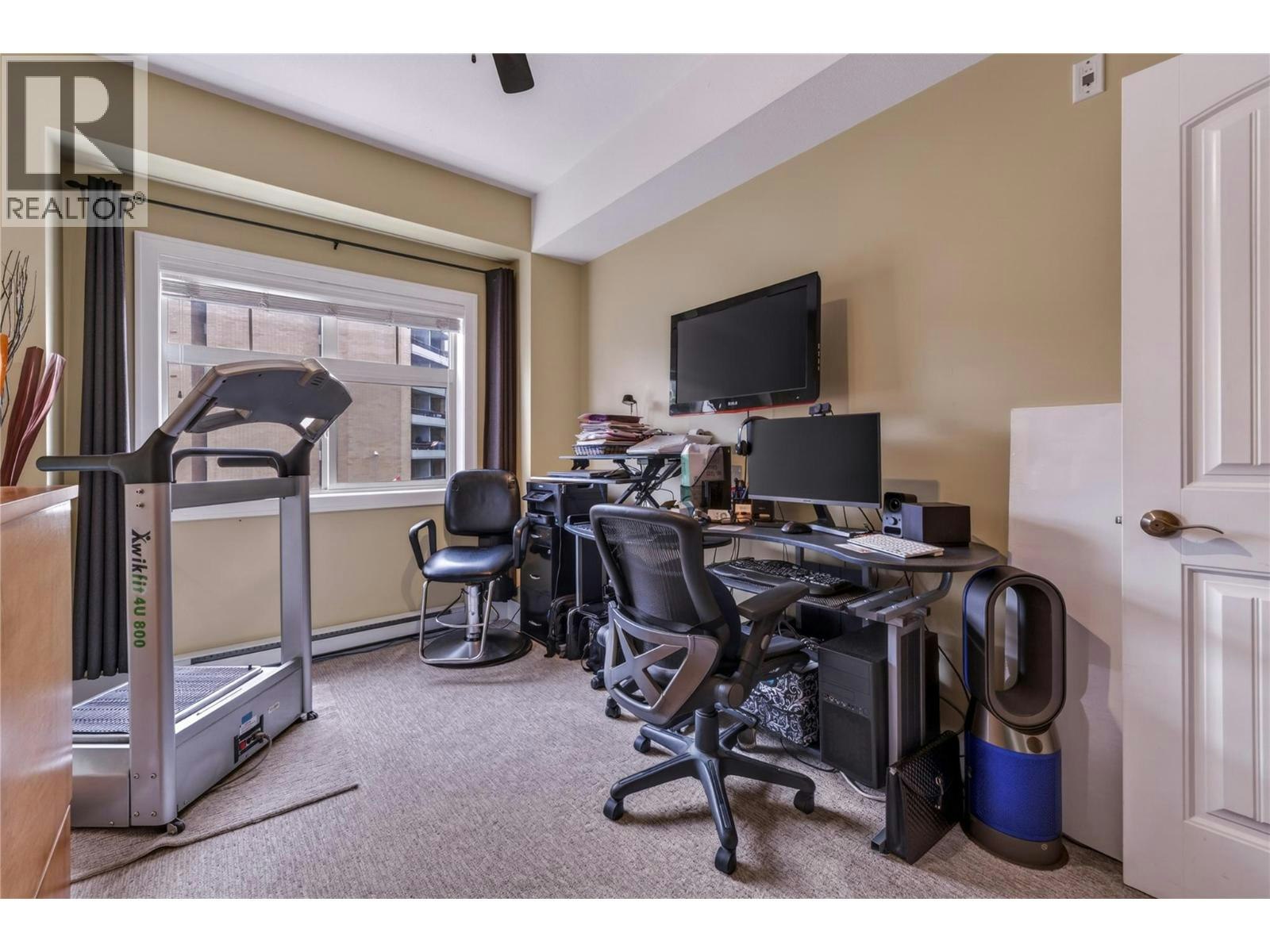 305-240 W Wade Avenue Avenue, Penticton, BC, V2A 1T8 - 17