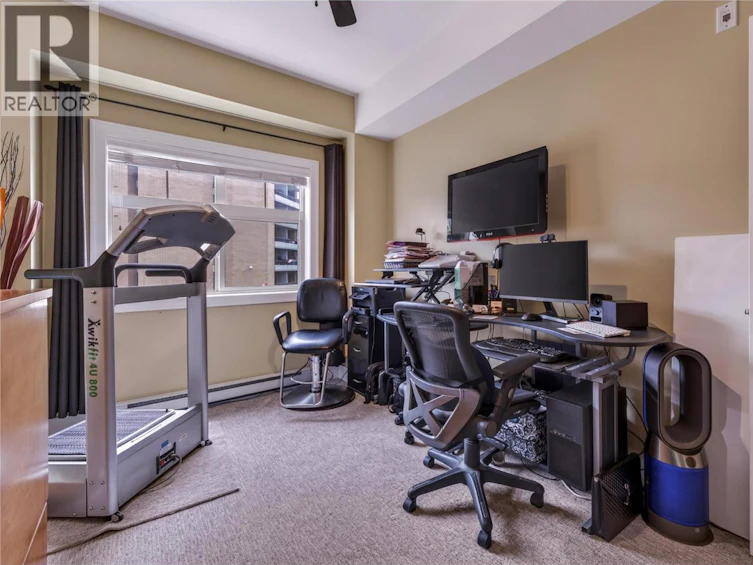 305-240 W Wade Avenue Avenue, Penticton, BC, V2A 1T8 - 17