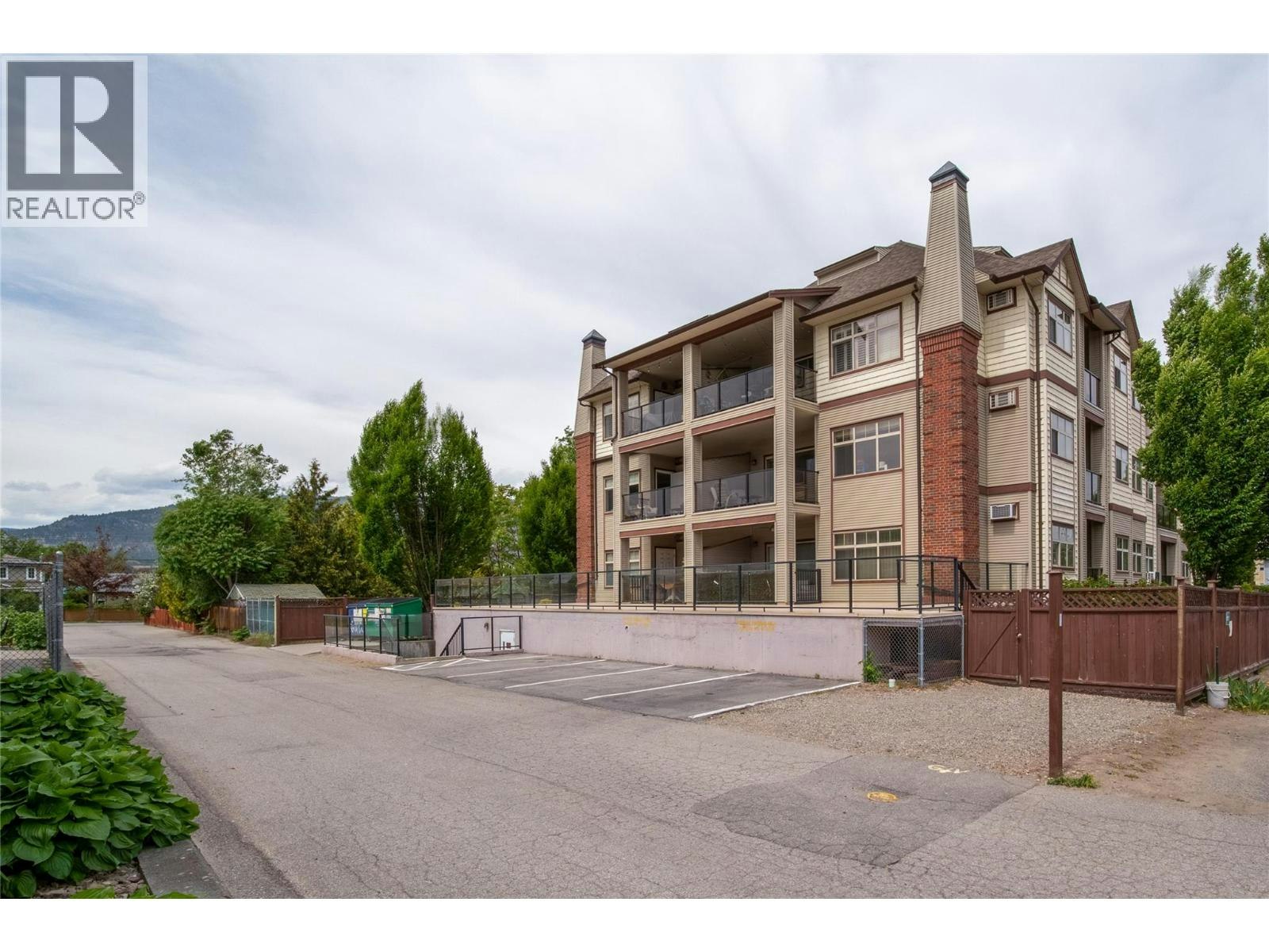 305-240 W Wade Avenue Avenue, Penticton, BC, V2A 1T8 - 35