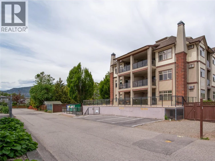 305-240 W Wade Avenue Avenue, Penticton, BC, V2A 1T8 - 35