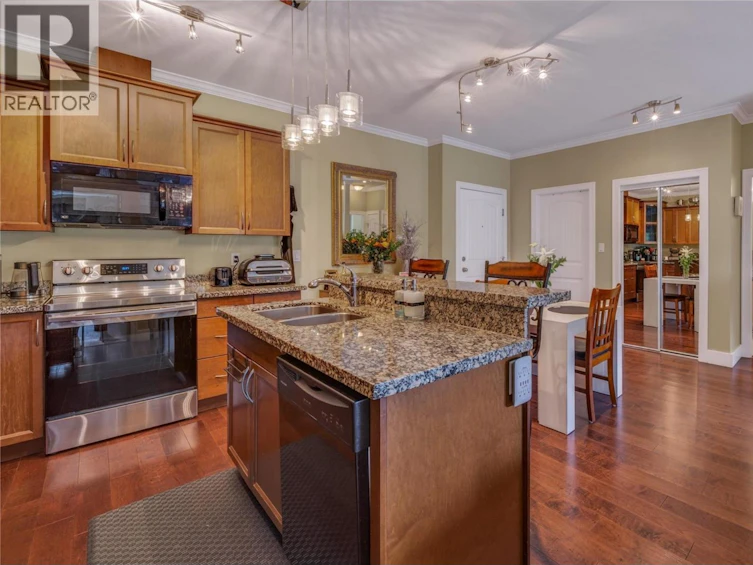305-240 W Wade Avenue Avenue, Penticton, BC, V2A 1T8 - 8