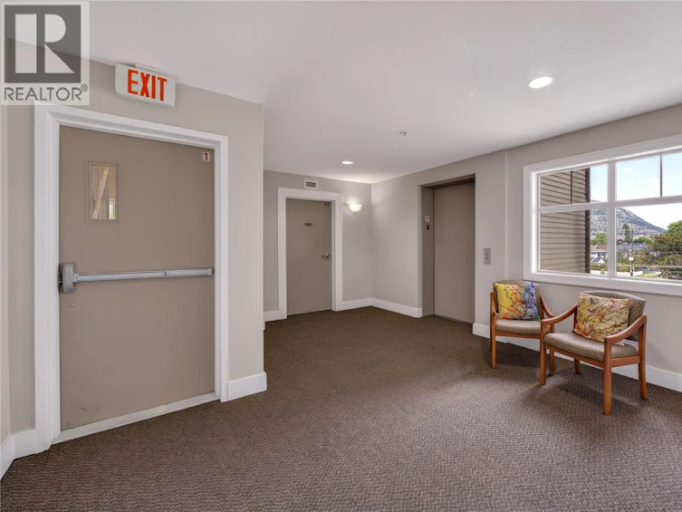 305-240 W Wade Avenue Avenue, Penticton, BC, V2A 1T8 - 21