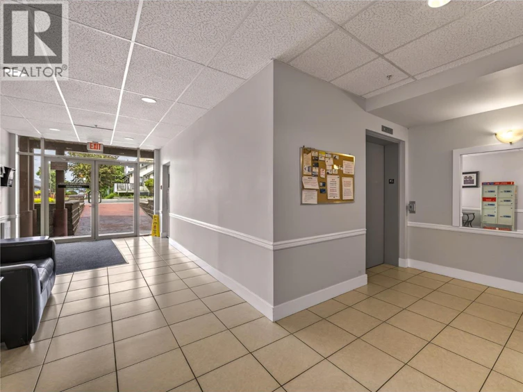 305-240 W Wade Avenue Avenue, Penticton, BC, V2A 1T8 - 29