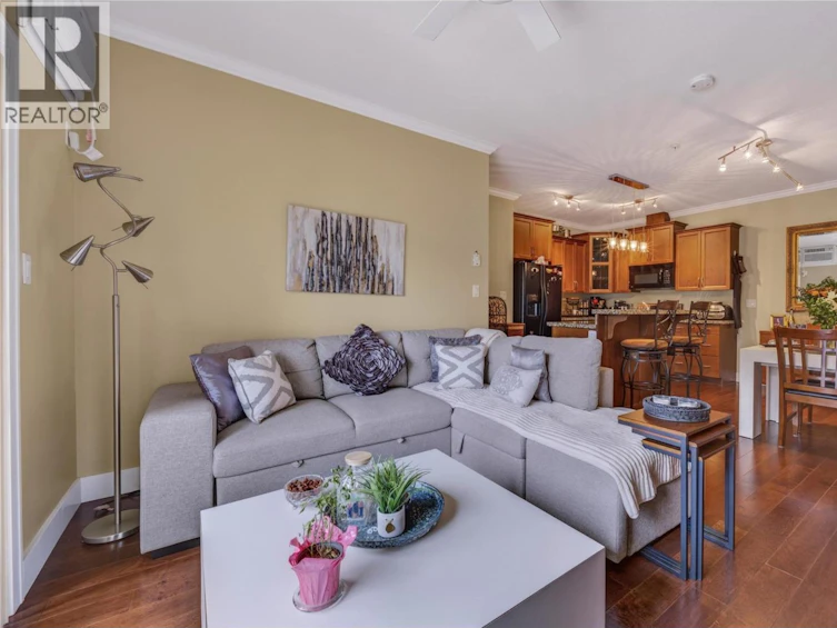 305-240 W Wade Avenue Avenue, Penticton, BC, V2A 1T8 - 10