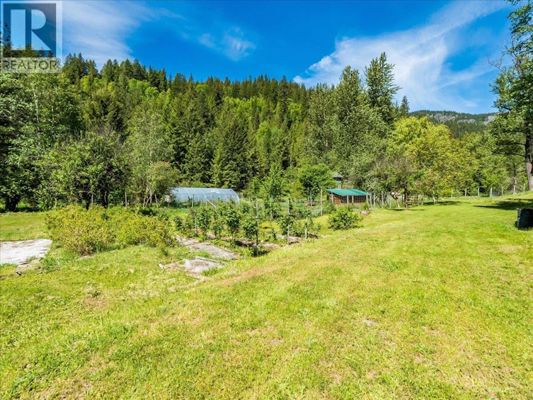 2209 Jenisa Road, Tarrys, BC, V1N 4P1 - 80