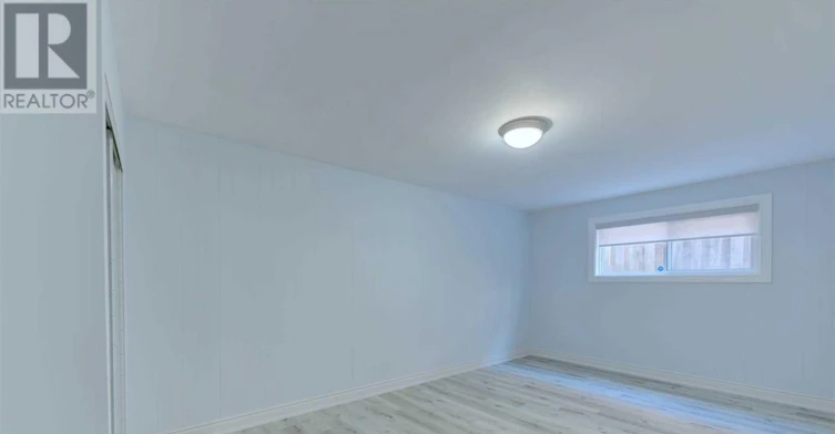 5 Warlock Crescent, Toronto, ON, M2K 2H8 - 8