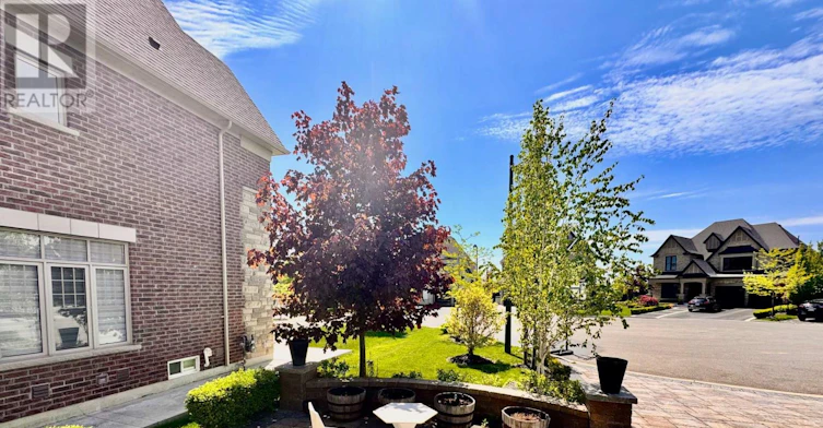 22 Mary Agar Court, King, ON, L7B 0N8 - 3