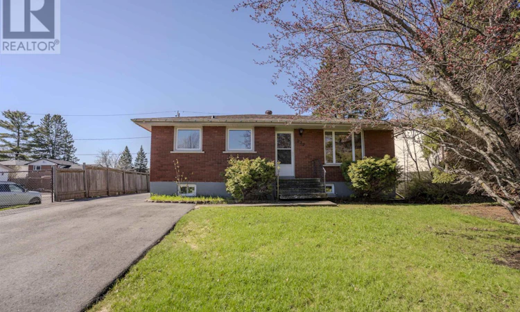 232 Kensington Drive