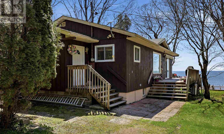 5 Waltonen Road