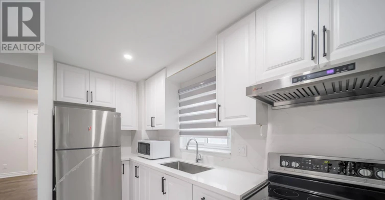 8 Coltman Crescent, Toronto, ON, M1B 2A2 - 8