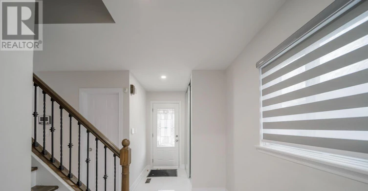 8 Coltman Crescent, Toronto, ON, M1B 2A2 - 4