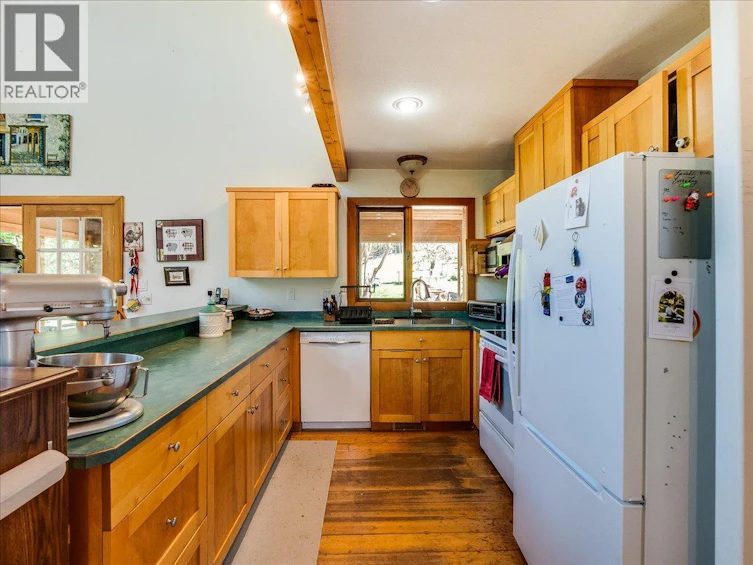 2960 Upper Slocan Park Road, Slocan Park, BC, V0G 2E0 - 20