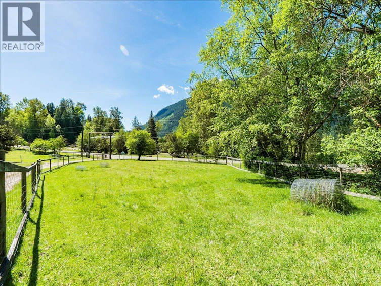 2960 Upper Slocan Park Road, Slocan Park, BC, V0G 2E0 - 63