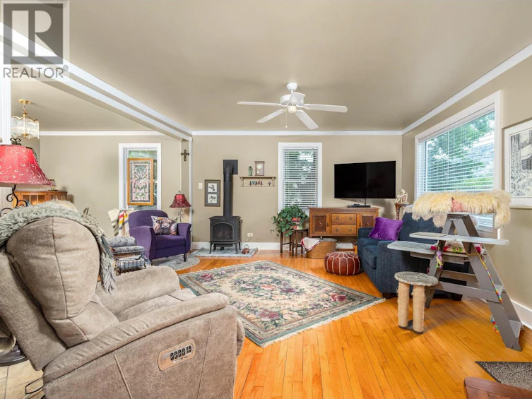 6934 6 Highway, Coldstream, BC, V1B 3H1 - 6