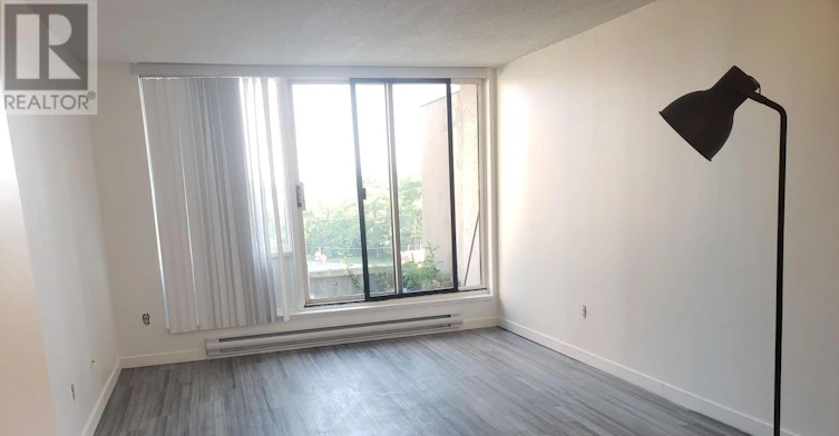 413-1177 Belanger Avenue, Ottawa, ON, K1H 8N7 - 4