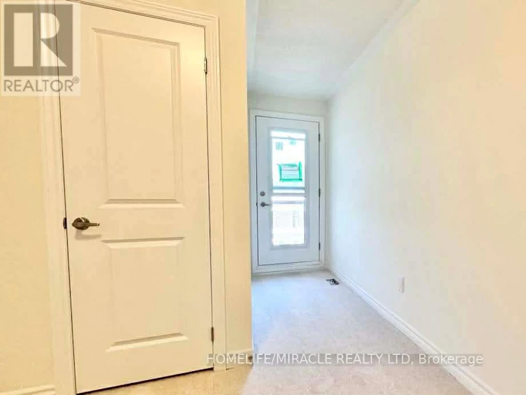 432 Okanagan Path, Oshawa, ON, L1H 0B1 - 2
