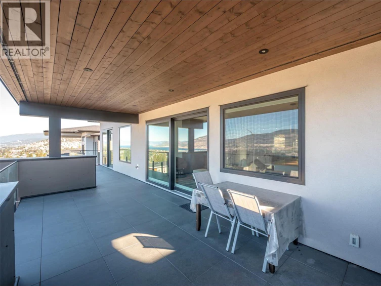 2776 Hawthorn Drive, Penticton, BC, V2A 0C2 - 24