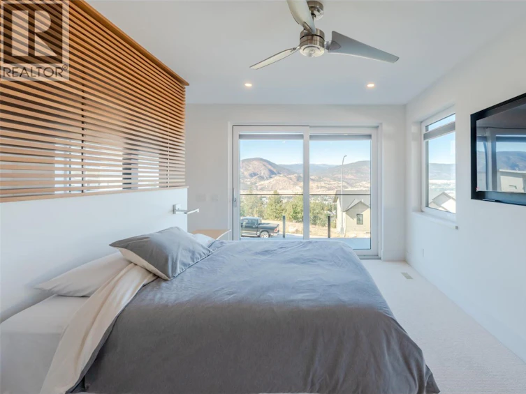 2776 Hawthorn Drive, Penticton, BC, V2A 0C2 - 36