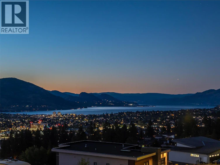 2776 Hawthorn Drive, Penticton, BC, V2A 0C2 - 29