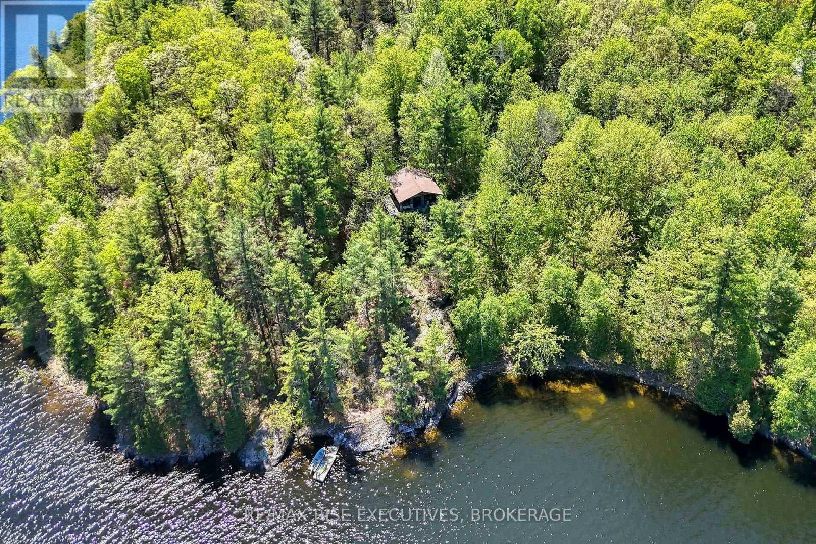 956 Roddick Lane, Leeds and the Thousand Islands, ON, K0E 1N0