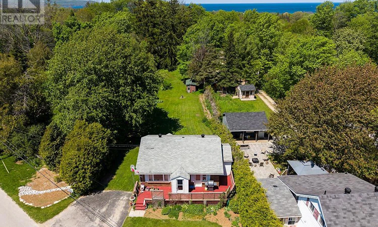 88 Gray Avenue