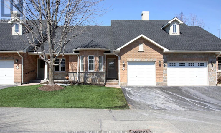 123 Village Crescent