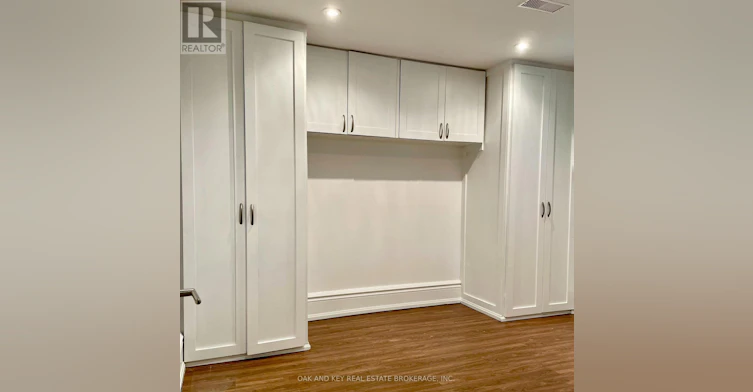 LOWER-525 Old Weston Road, Toronto, ON, M6N 3B2 - 13