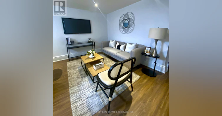 LOWER-525 Old Weston Road, Toronto, ON, M6N 3B2 - 4