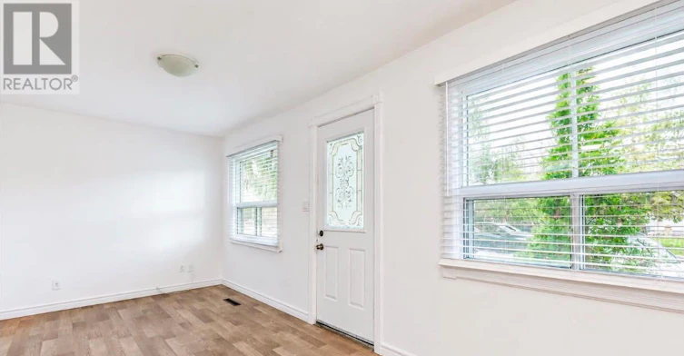 142 Riveredge Drive, Georgina, ON, L4P 2P3 - 2