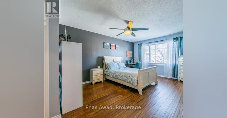 19 Farmfield Crescent, Ottawa, ON, K2M 2S9 - 19
