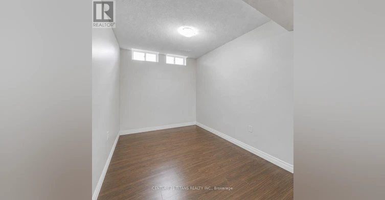 9 Holloway Road, Markham, ON, L3S 4P4 - 3