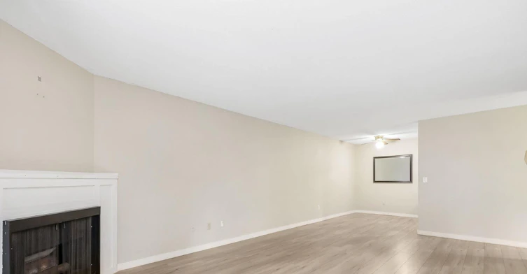 118-9682 134 Street, Surrey, BC, V3T 5L6 - 5