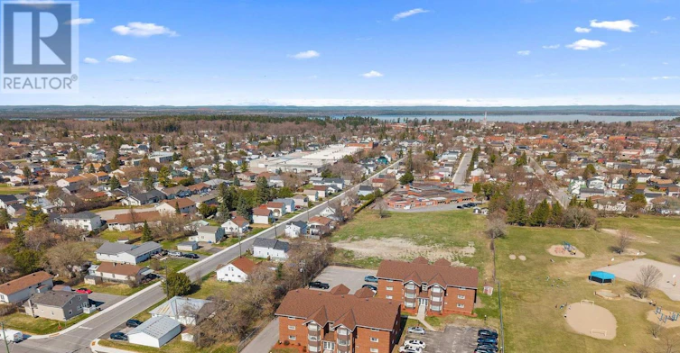 2A-85 Edey Street, Arnprior, ON, K7S 1B9 - 6