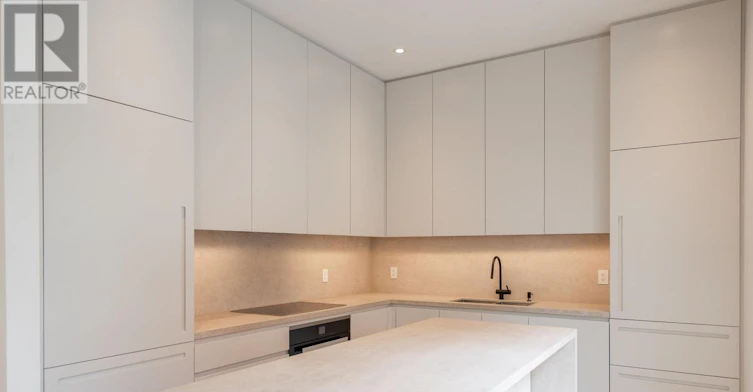 381 Madison Avenue, Toronto, ON, M4V 2W7 - 5