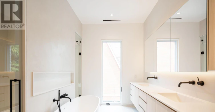381 Madison Avenue, Toronto, ON, M4V 2W7 - 11