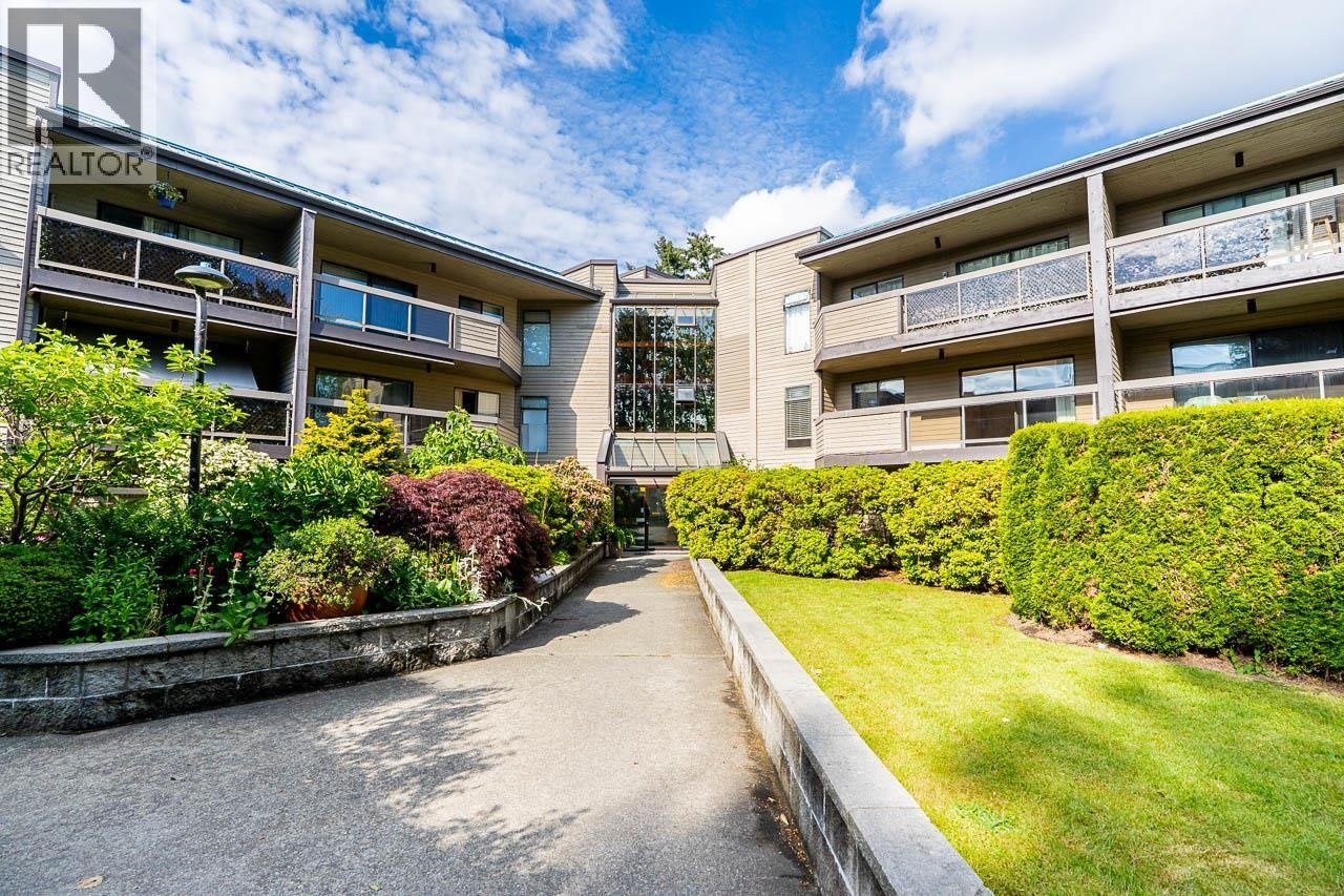 102-6105 Kingsway, Burnaby, BC, V5J 5C7