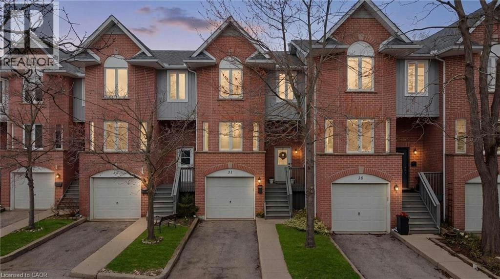 31-245 Bishop Street S, Cambridge, ON, N1R 6W8