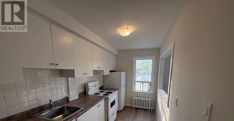 3-245 Lakeshore Road E, Mississauga, ON, L5G 1G8 - 7