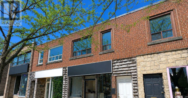 3-245 Lakeshore Road E, Mississauga, ON, L5G 1G8