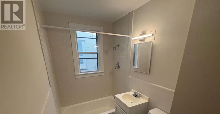 3-245 Lakeshore Road E, Mississauga, ON, L5G 1G8 - 13