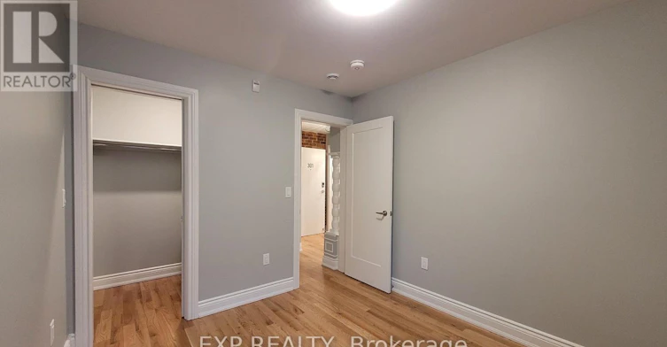 301-157 James Street, Ottawa, ON, K1R 5M4 - 5