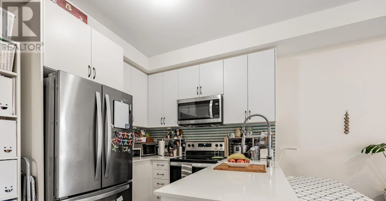 5-713 Lawrence Avenue W, Toronto, ON, M6A 1B4 - 17