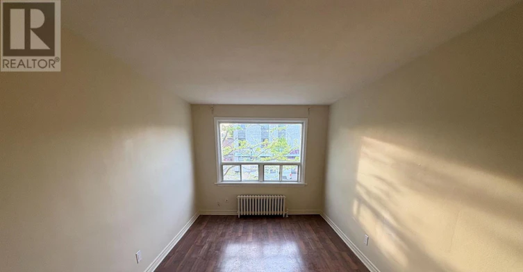 3-247 Lakeshore Road E, Mississauga, ON, L5G 1G8 - 5