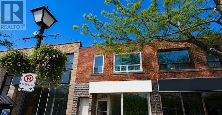 3-247 Lakeshore Road E, Mississauga, ON, L5G 1G8 - 2