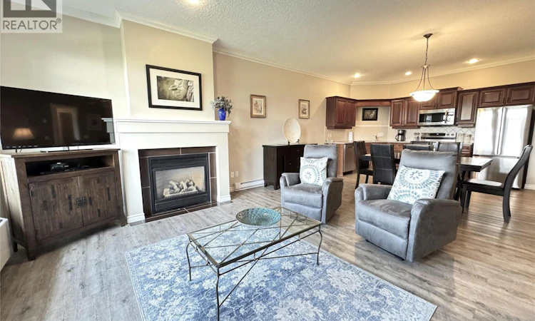 113-100 Bighorn Boulevard
