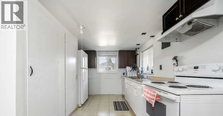 2075 E 44th Avenue, Vancouver, BC, V5P 1N1 - 12